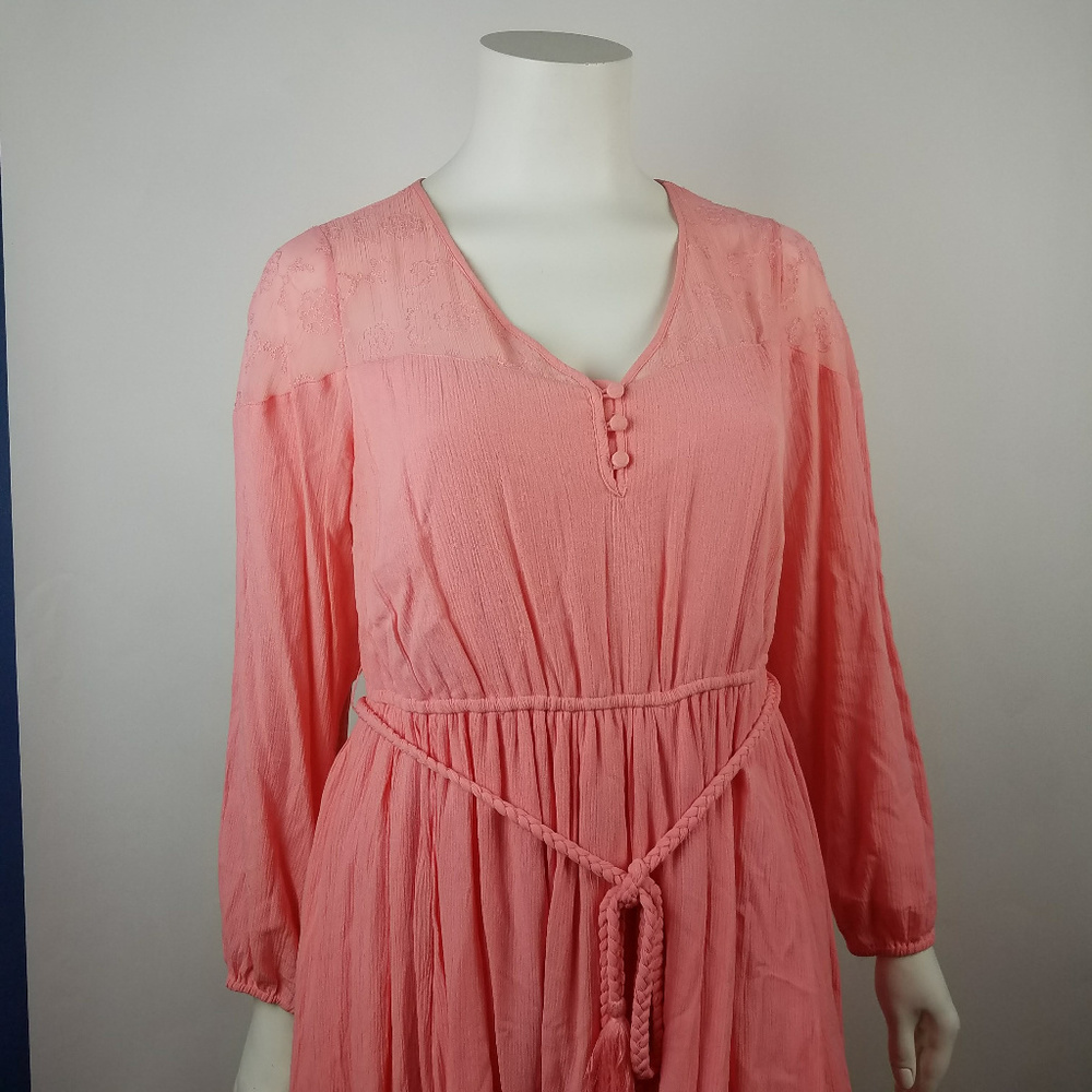 Torrid Skater Dress Embroidered Size 2X - Picture 5 of 8
